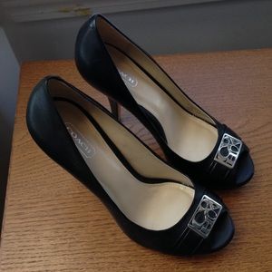 Black Coach Pumps